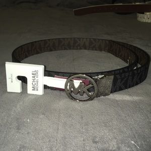 Michael Kors Reversible belt